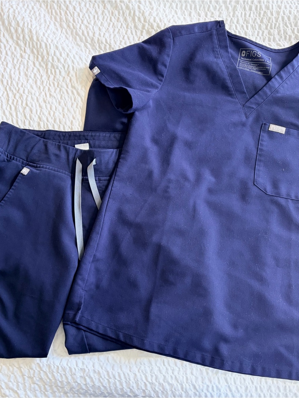 Figs Navy Catarina Jogger Scrub Pants and top set Sz XS
